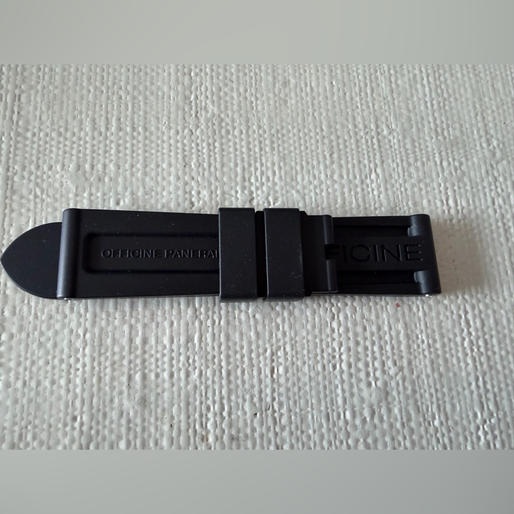Panerai Black Rubber Strap Accessory MX0011QQ - BRAND NEW in Bag - Picture 13 of 16